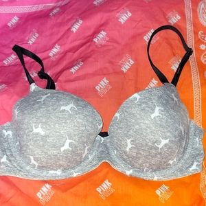 VS Pink Wear Everywhere Lightly Lined Bra